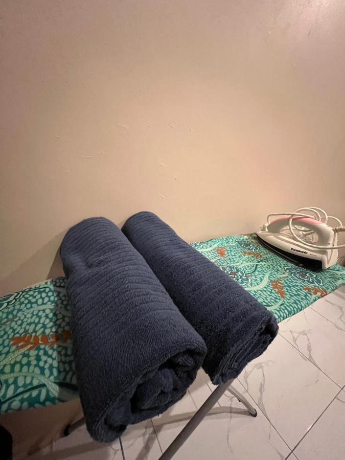 Theatbas Homestay 17 In Seri Iskandar Perak 3 Bedroom Bota Kültér fotó